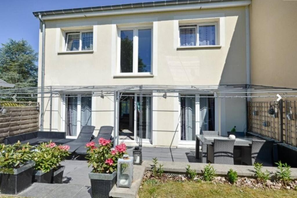 Maison 120 M² A Vigy Eksteriør bilde