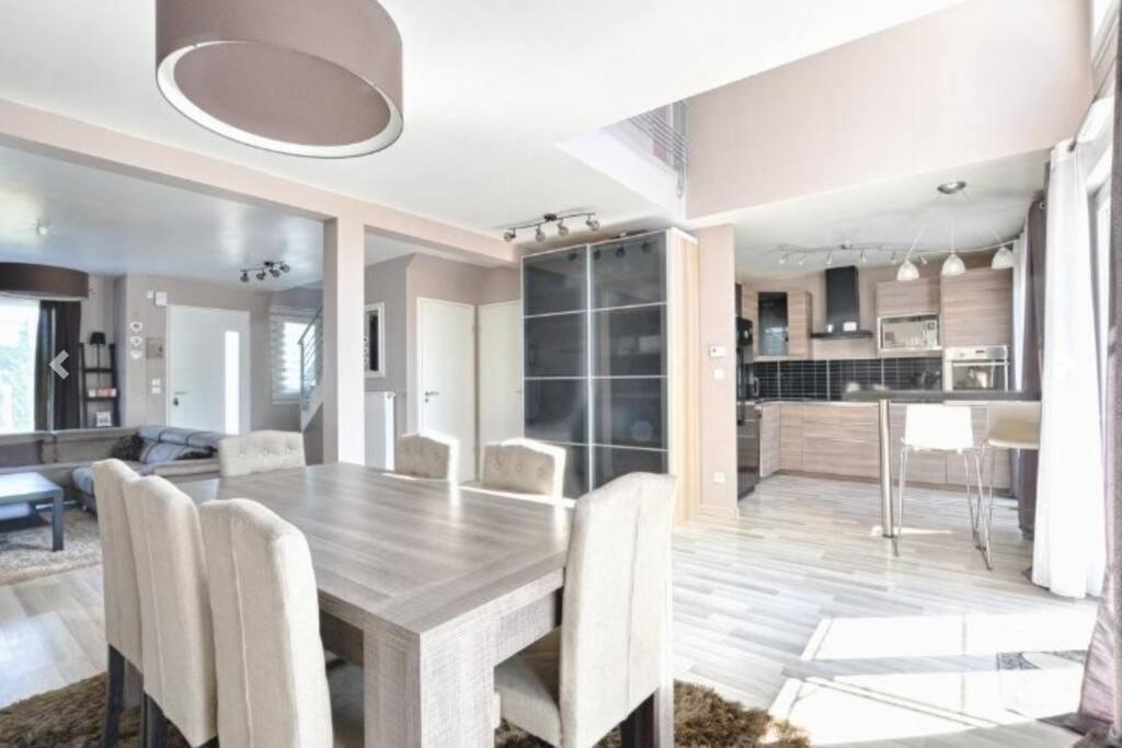 Maison 120 M² A Vigy Eksteriør bilde