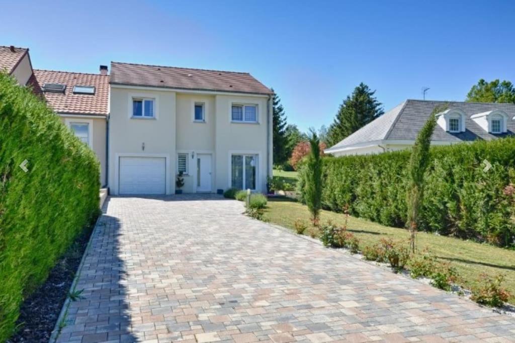 Maison 120 M² A Vigy Eksteriør bilde